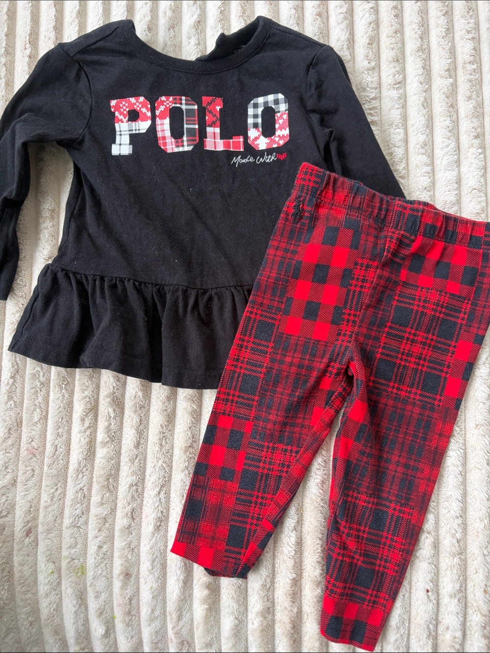 🚨Ralph Lauren🚨 Black Crewneck Tee with Subtle Graphic